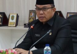 aripin ketua dprd lutim01